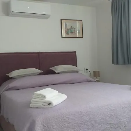 Plavo Apartment